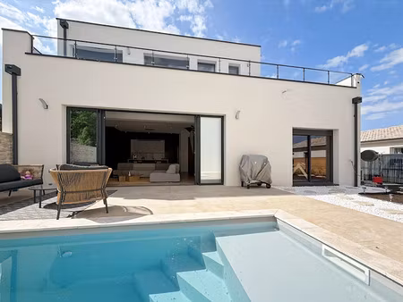 vente maison 5 pièces 104.6 m² à saint-médard-d'eyrans (33650)  430 500 €