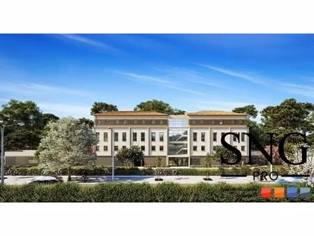 vente bureaux 151 m²