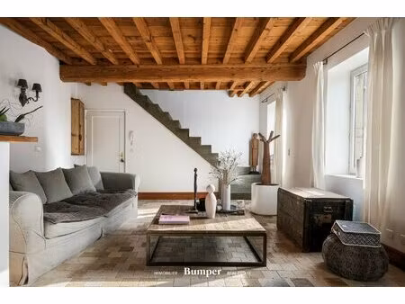 coup de coeur - magnifique t4 duplex de caractère au coeur du v