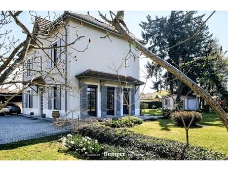 prima | maison 1906 rénovée | 180 m² | jardin 1 500 m² | sui