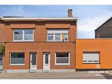 opportunité de rénovation - bon emplacement à kessel-lo