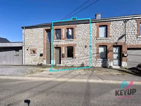 un cocon chaleureux au cœur d’un village prisé