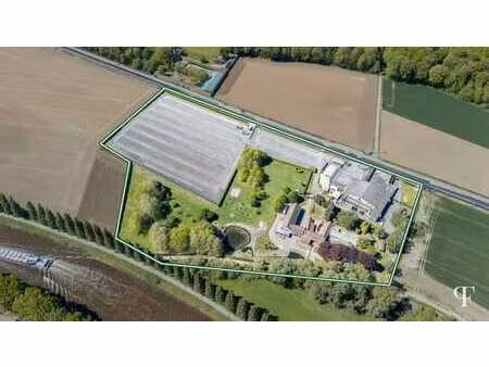 ensemble immobilier exeptionnel