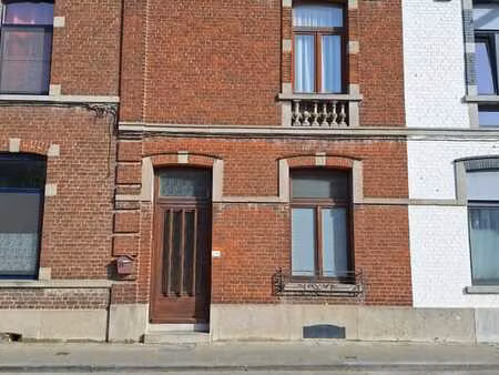 maison 2 façades à soignies  4 chambres