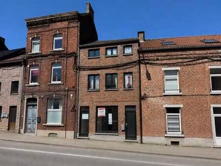 immeuble de rapport idéalement situé à proximité de couiilet
