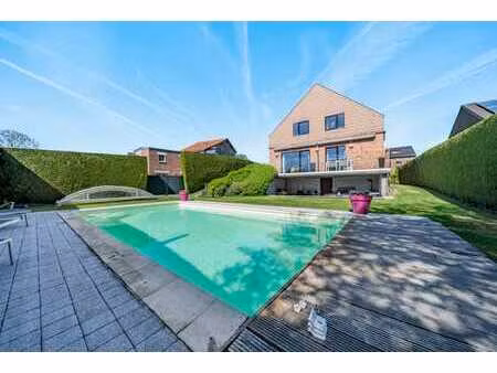 soiron : villa 4 chambres avec piscine