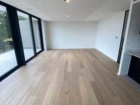 superbe appartement neuf avec grandes terrasses