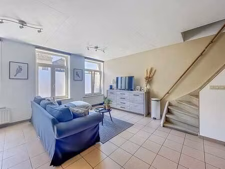 tres bel appartemen-duplex 2 chambres en centre-ville