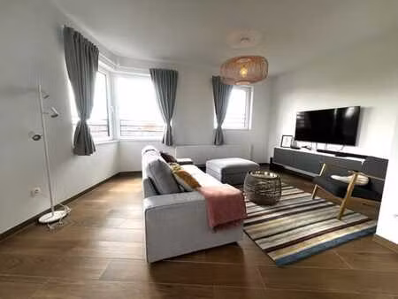 lumineux appartement 1 chambre tout inclus à evere – disponi
