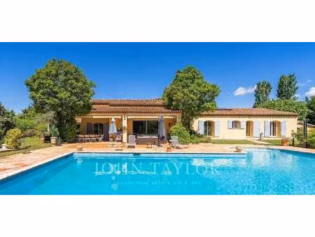 maison avec piscine et terrasse aix-en-provence (13)