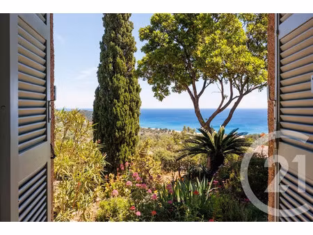 vente maison 5 pièces 162 m² à sainte lucie de porto vecchio (20144)  1 260 000 €