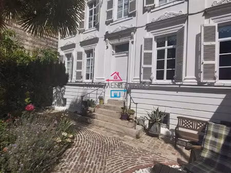 vente maison 8 pièces 150 m² à arras (62000)  700 000 €