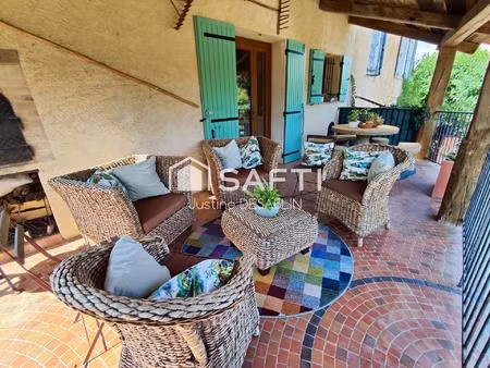 maison au charme pittoresque