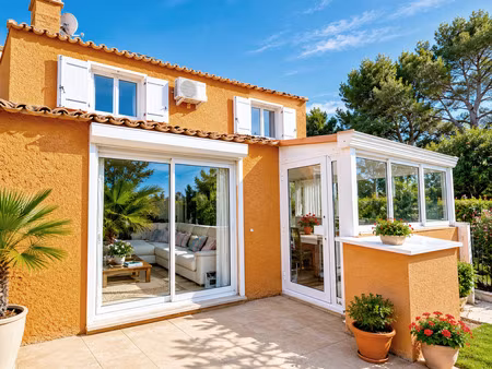 maison familiale de 120 m2 avec 3 chambres au pin rolland à