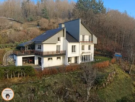 hautes-vosges maison d'architecte exposée sud  232 m² hab. terrain attenant  état parfait 