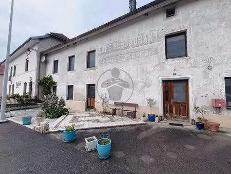 maison de village