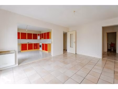 vente appartement 3 pièces 75 m² à guipavas (29490)  175 643 €