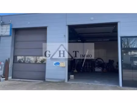 vente local industriel 300 m² croissy-beaubourg (77183)