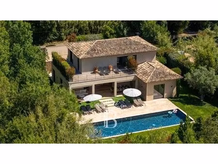 villa de 6 pièces de luxe en location saint-tropez  france
