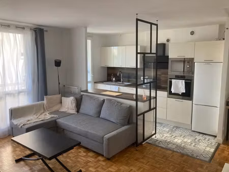 t2 / 45m² / neuilly plaisance (rer a)