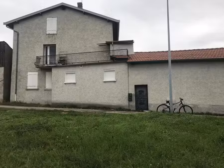 location appartement 3 pièces 60 m² à neyron (01700)  864 €