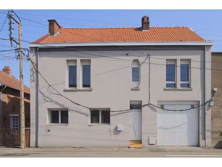 maison de 4 chambres cour garage
