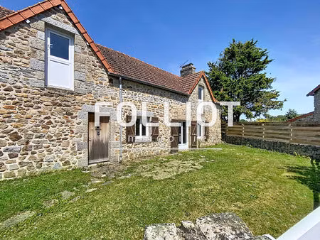 maison en pierre à vendre / jullouville