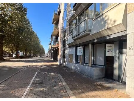 surface commerciale à louer à groenlaan 18 herzele (rbw02887)