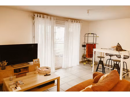 31700 blagnac appartement de type 3 vendu loue avec parking
