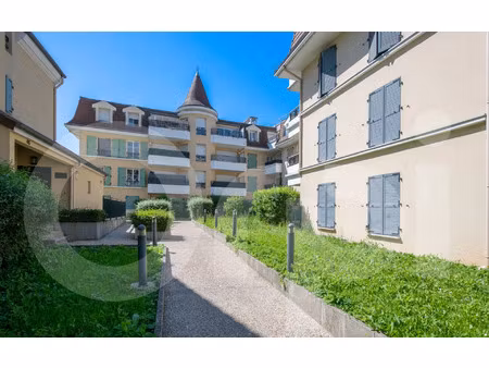 appartement vaujours m² t-2 à vendre  169 000 €