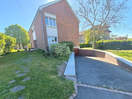 maison 3 chambres avec sous sol complet