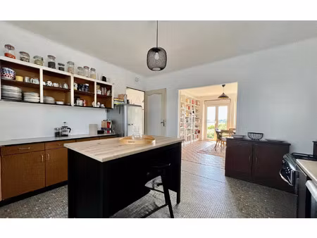 maison saint-nic m² t-7 à vendre  299 250 €