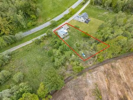 terrain à bâtir de 1.838 m² avec vue dégagée à montleban