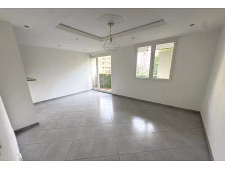 vente appartement 3 pièces 70 m² à romainville (93230)  315 000 €