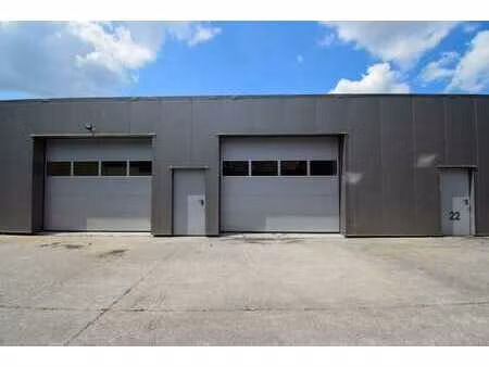 espace de stockage prêt à l'emploi/unité pme – 126 m²