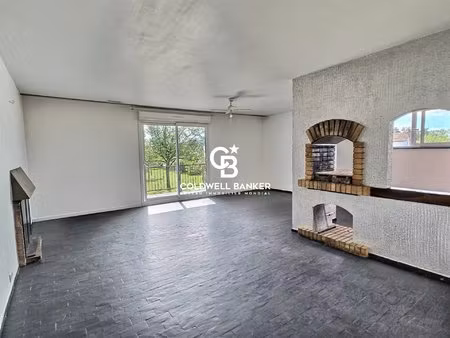 immeuble 210 m2 - 3 lots - belle rentabilité - au coeur de parentis-en-born