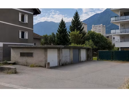 stationnement albertville 18 m² t- à vendre  19 500 €
