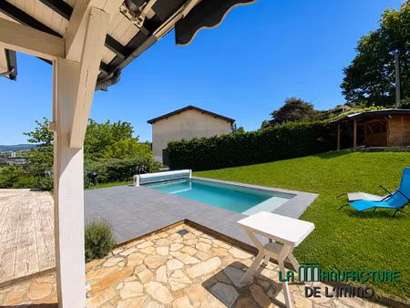 villa de type f6 - 140m2 habitable - piscine / garage / terr
