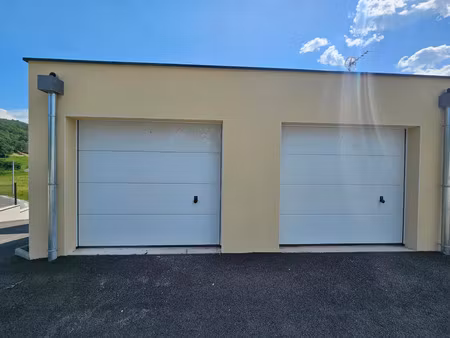 gap sud - garage ferme de 18m2 env.