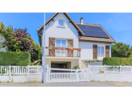 maison 6 pièces à vendre à beynes - 99 36 m² avec jardin et garage double