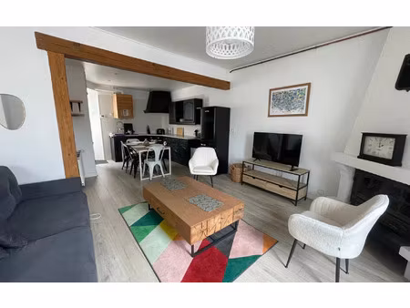 location maison  91.72 m² t-5 à saint-nazaire  1 050 €