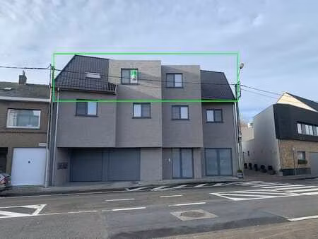 appartement lumineux avec terrasse spacieuse et 2 chambres …