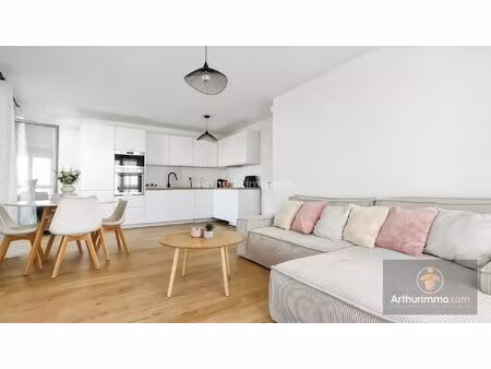 appartement 3 pièces avec loggia
