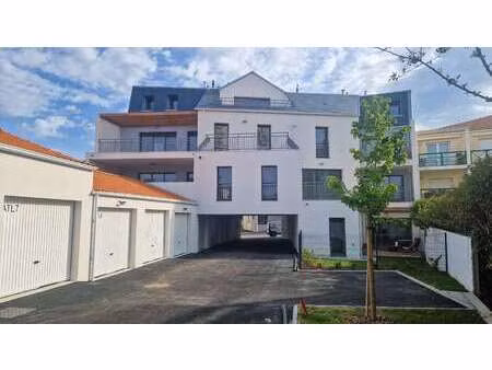 vente appartement 3 pièces aux sables-d'olonne (85100) : à vendre 3 pièces / 56m² les sabl