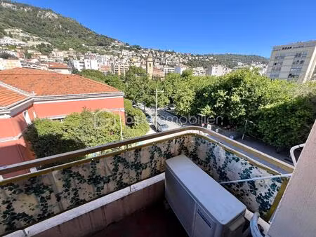 appartement de 85 30 m² à nice