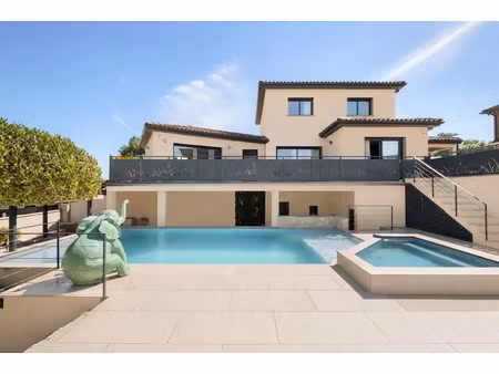 vente maison 5 pièces 234 m² simandres (69360)