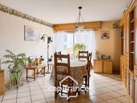 duplex coup de coeur- l'espace d'une maison en appartement-2 caves et parking en sous sol