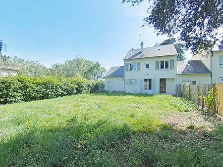 maison joue les tours 5 pièce(s)