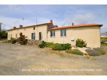 jolie longère avec gîte en campagne