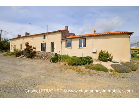 vente maison 7 pièces 150 m² réaumur (85700)
